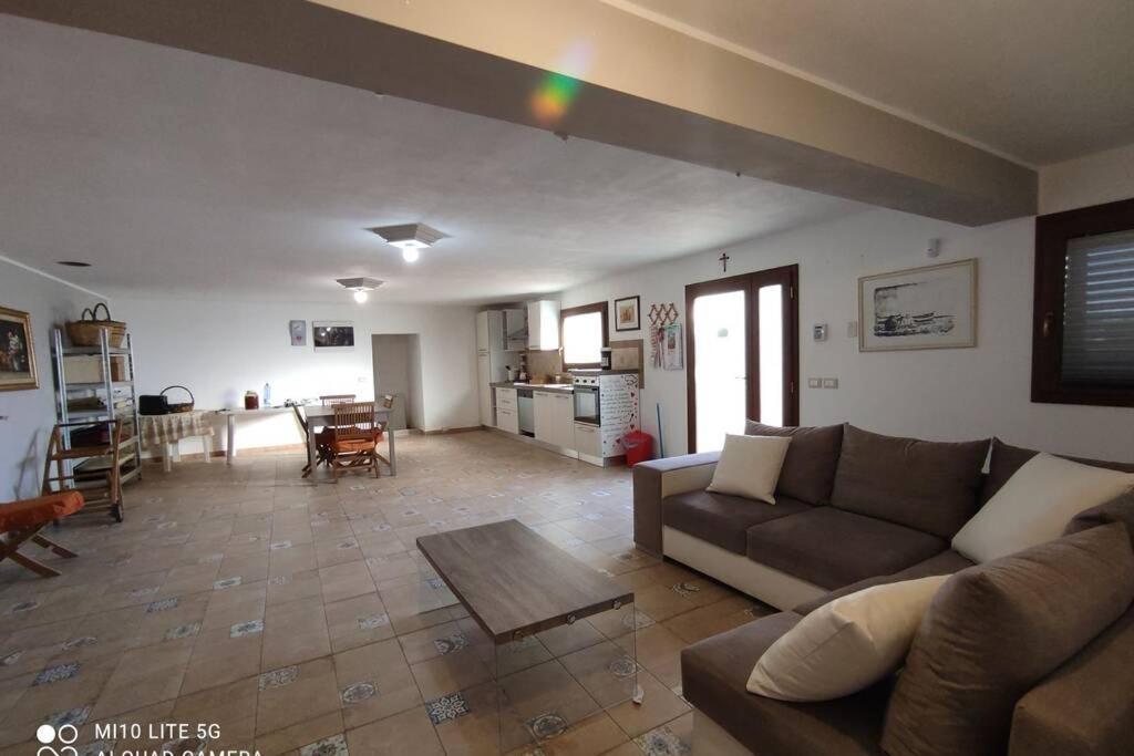 شقة Zimmardo  في Casa Relax In Periferia Con Ingresso E Parcheggio Privato. المظهر الخارجي الصورة